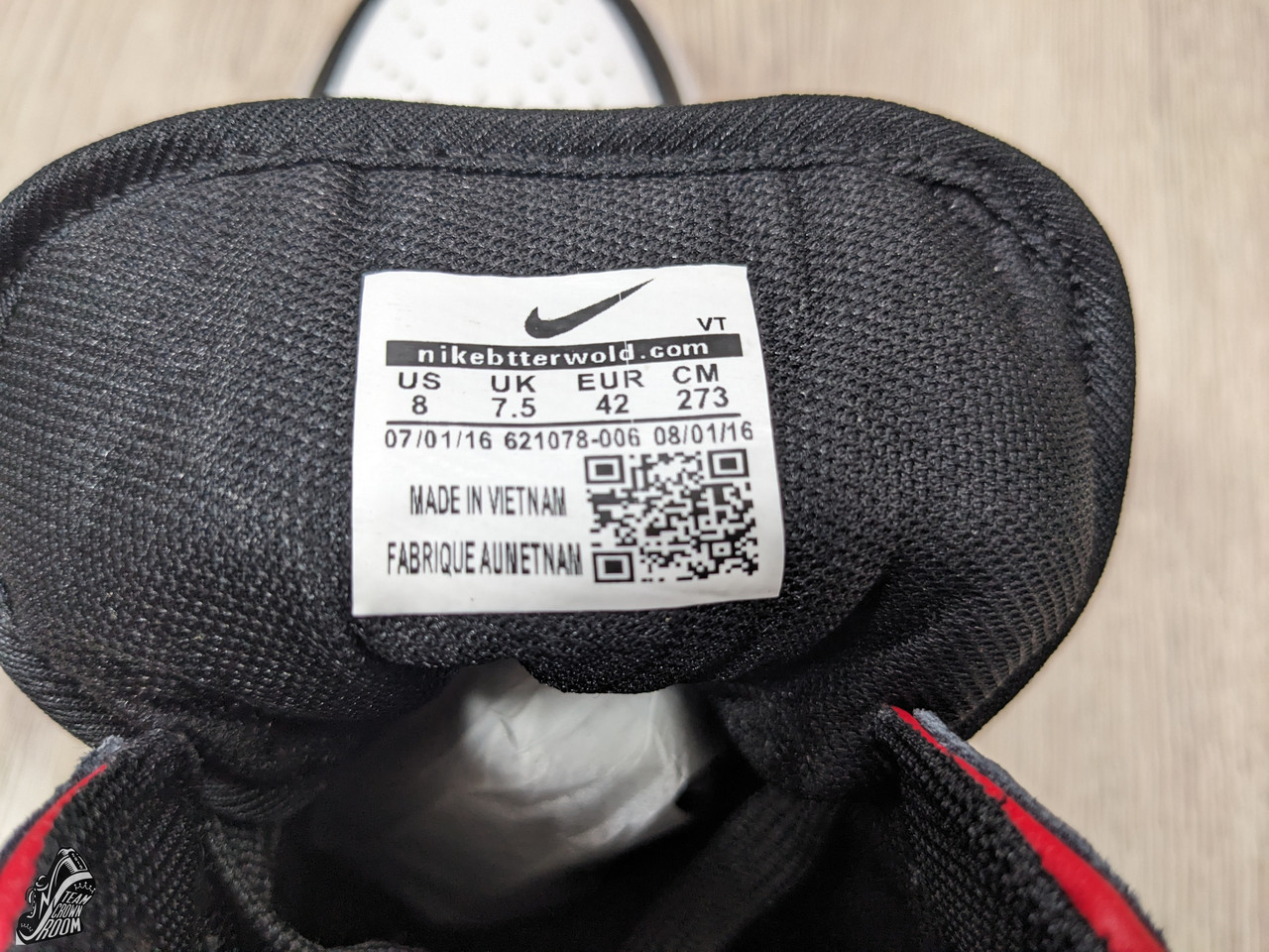 Мужские кроссовки Nike Air Jordan 1 Retro \ Найк Аир Джордан 1 Ретро 39 р. - 24,5 см. стелька - фото 10 - id-p1992261227