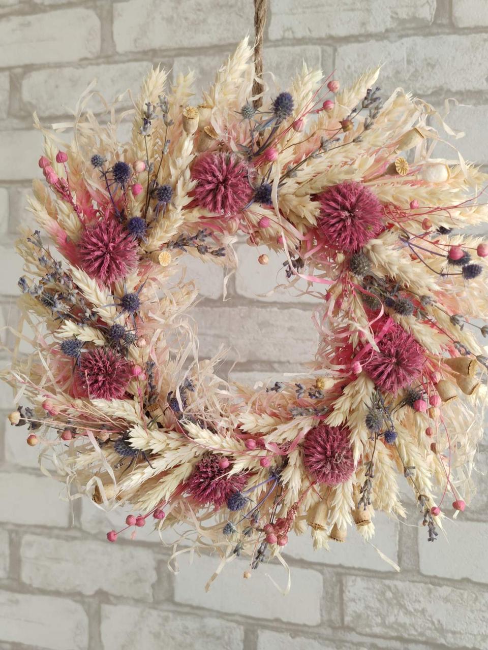 Вінок з натуральних вибілених сухоцвітів , вінок оберег на двері з мордовником. 28 см, фото 1