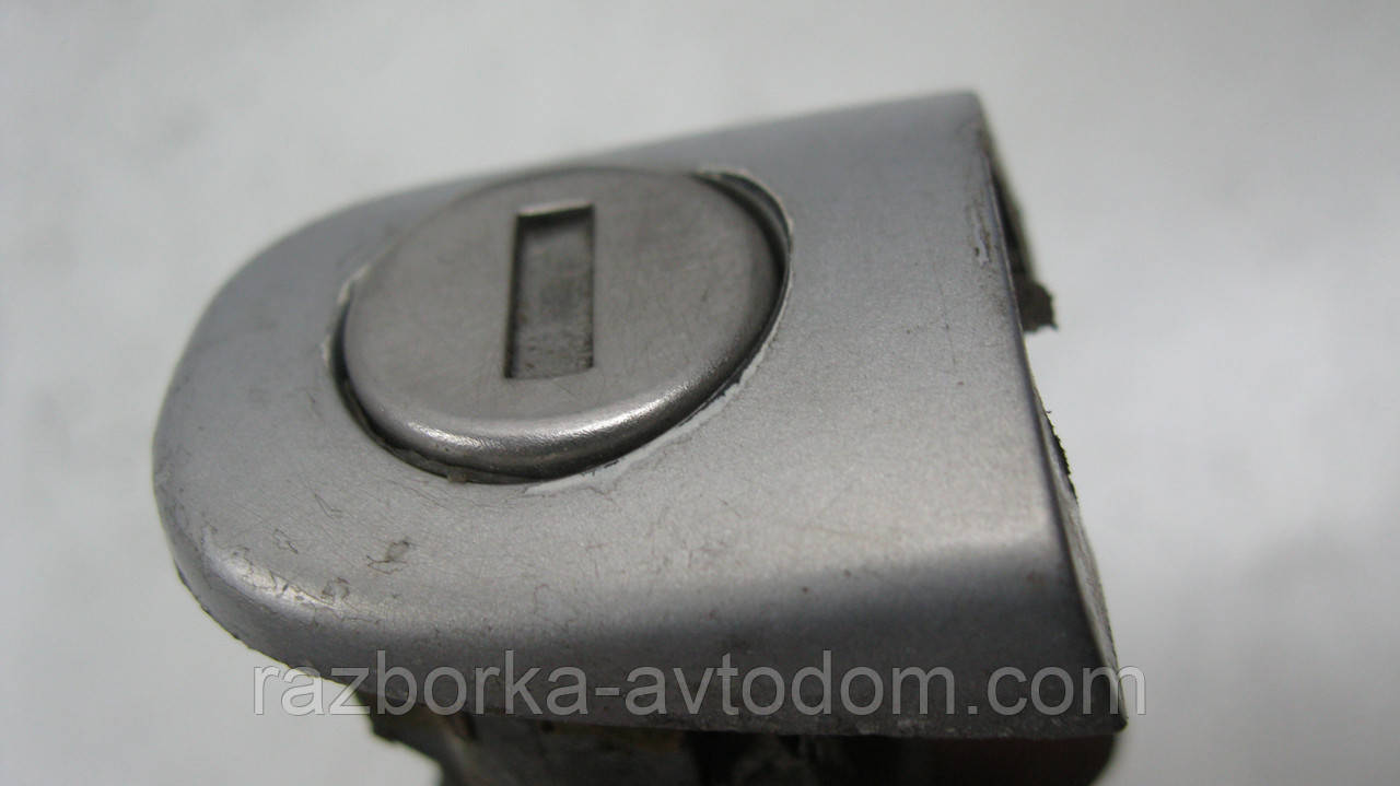 Личинка замка передніх лівих дверей VW Passat B5 (1997-2000) OE:3B0837167G