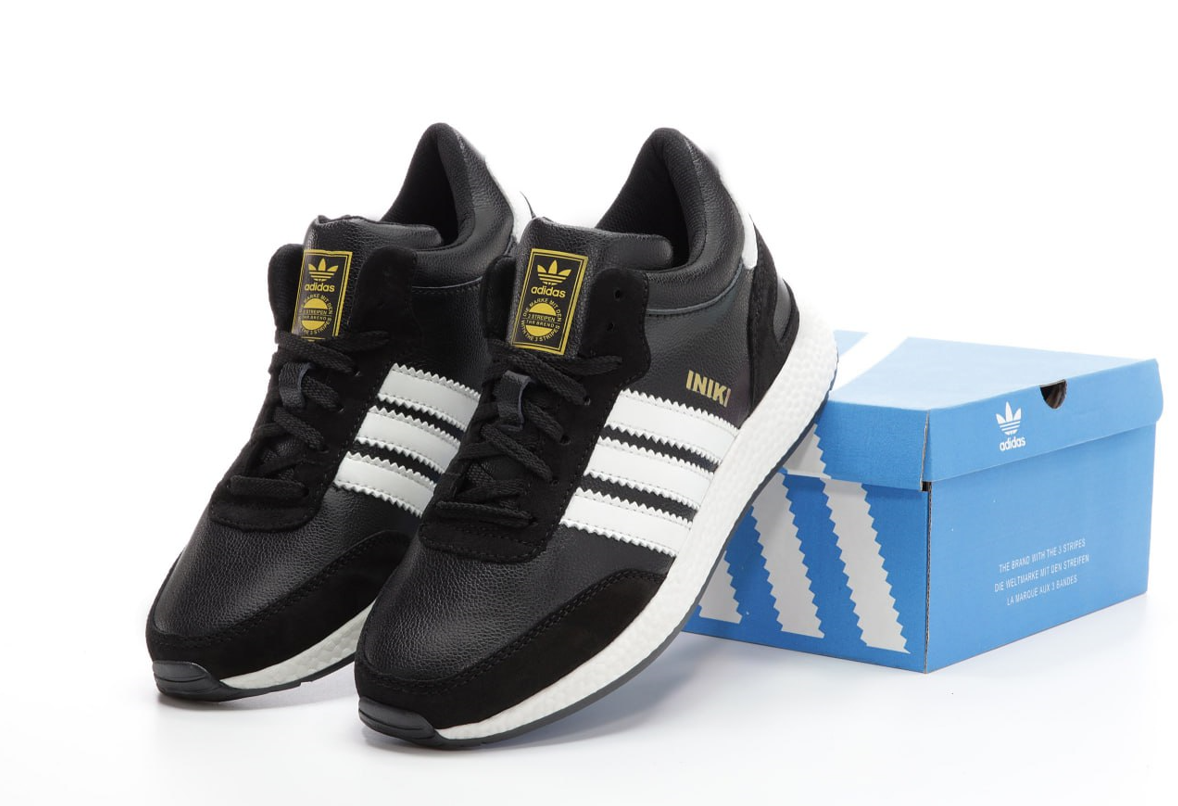 Чоловічі зимові кросівки Adidas Iniki winter mid взуття Адідас Ініки з хутром чорно-білі теплі зима