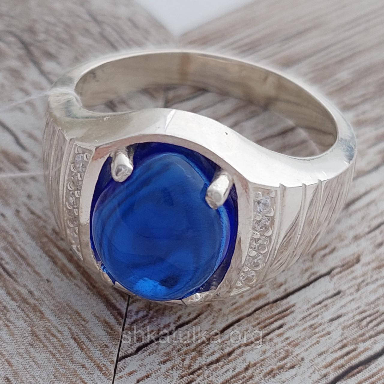 Перстень срібний з овальним сапфіром і білими круглими фіанітами