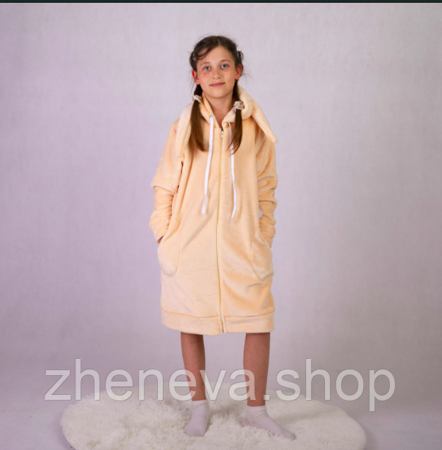 Дитячий теплий махровий бежевий халат для дівчинки на блискавці з вушками