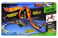 Трек-запуск з мертвою петлею Hot Wheel Хот Віл 3092