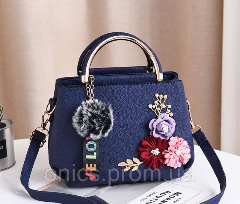 Женская мини сумочка с цветочками и меховым брелком. Маленькая сумка с цветами хорошее качество - фото 1 - id-p1992690259