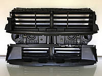 Жалюзи дефлектор радиатора рамка Ford Escape 1.5L / 2.0L MK3 17-19 без мотора GV4Z-8475-A