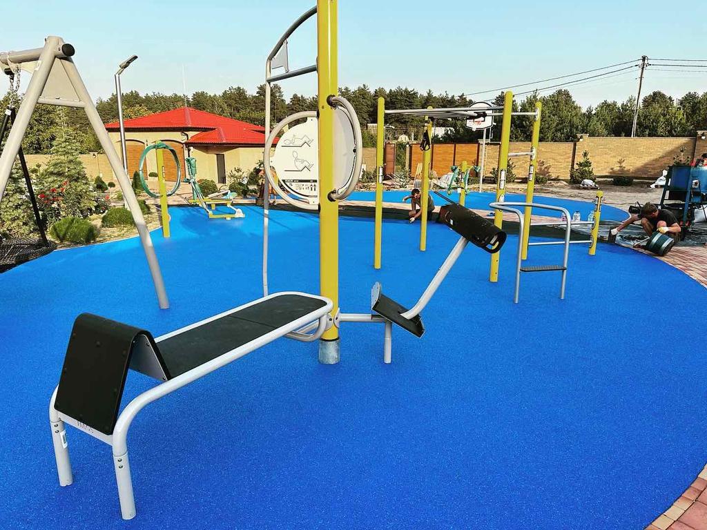 Conipur GP. Дитячий майданчик площею 220м2 1