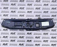 Підкапотна панель (верхня центральна) Opel Astra H Zafira B. 13237142. 1312118.(Z22C)