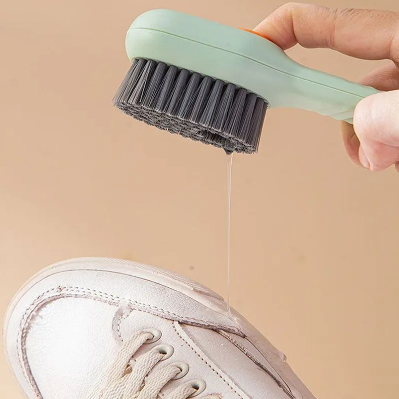 Багатофункціональна щітка для чищення взуття та одягу з дозатором миючого засобу