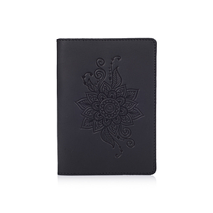 Дизайнерська шкіряна обкладинка для паспорта чорного кольору, колекція "Mehendi Classic"