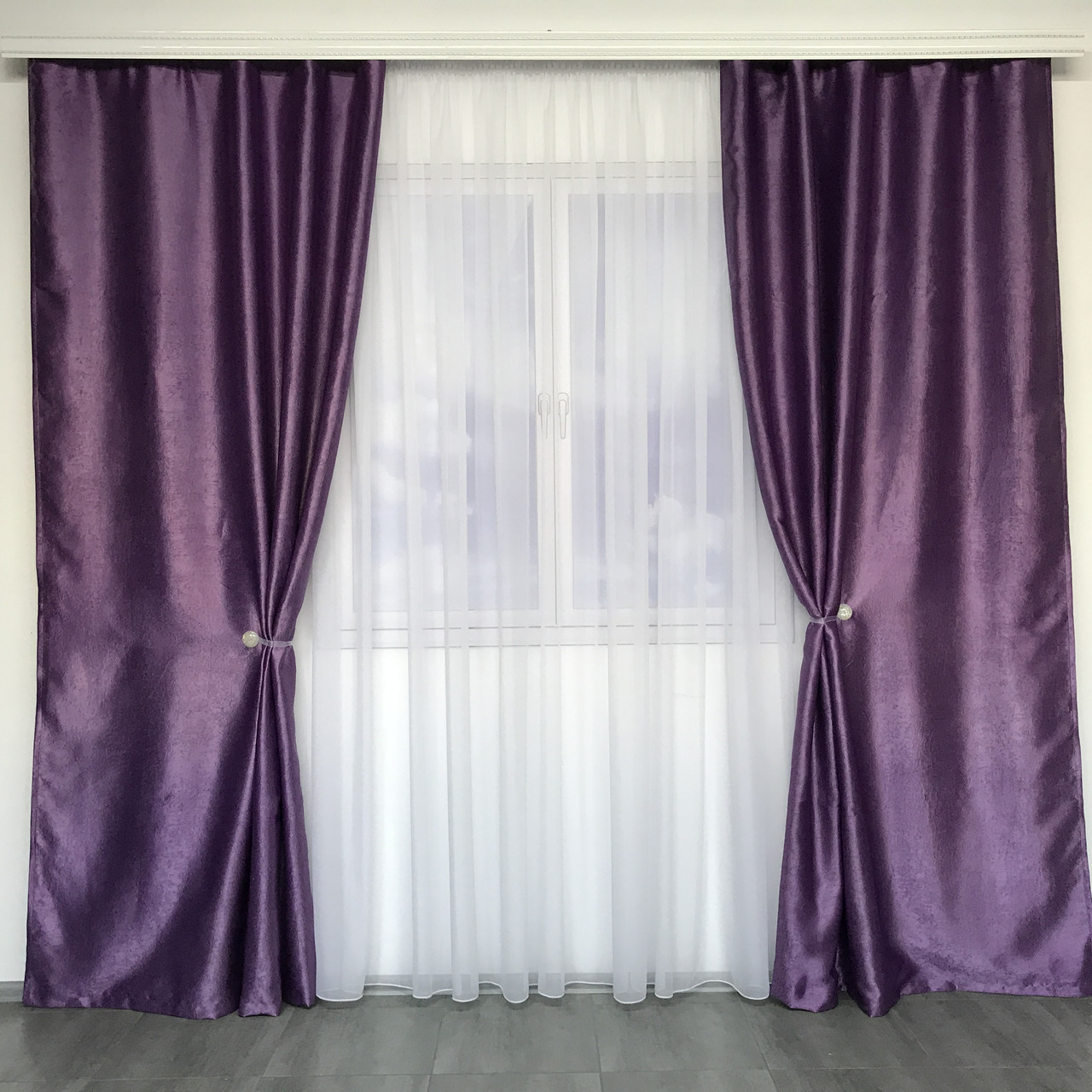 Готові штори із тканини блекаут софт фіолетового кольору 150х270 (2 шт). Щільні штори на тасьмі блекаут у спальню