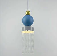 Оригинальный светильник Masiero с голубой фурнитурой.