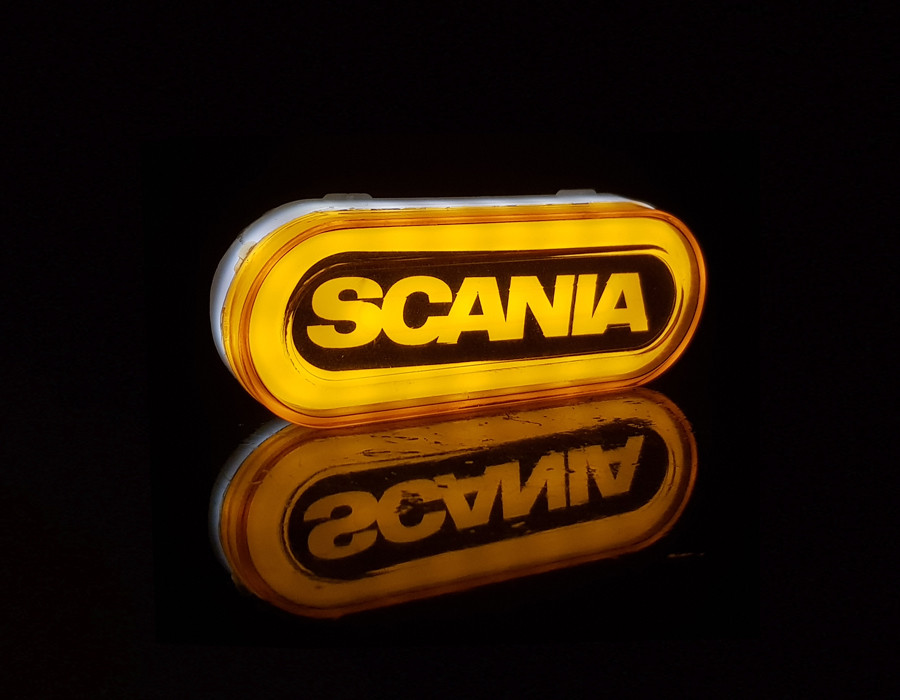 Ліхтар жовтий SCANIA неоновий