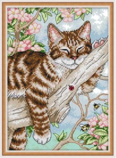 Набір для вишивання за нанесеною на канву схемою "A lazy cat on the tree". AIDA 14CT printed, 22*31 см