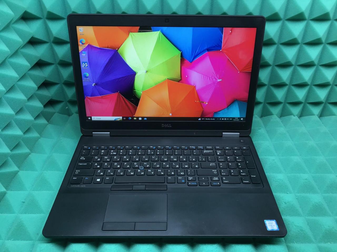 Б/в Ноутбук Б-клас Dell Latitude E5570 15.6" 1920x1080| Core i5-6300U| 8 GB RAM| 240 GB SSD| HD 520