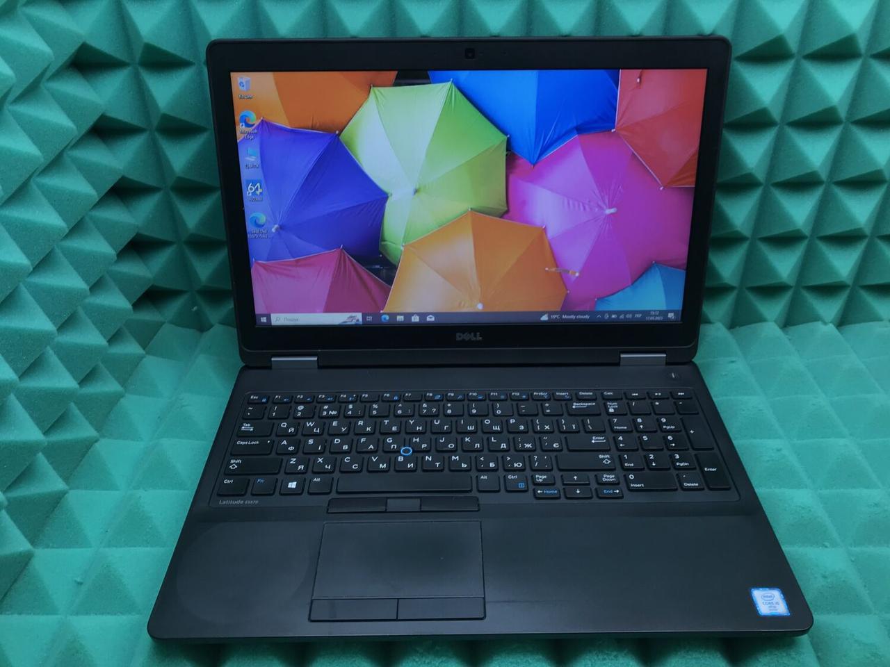 Б/в Ноутбук Б-клас Dell Latitude E5570 15.6" 1366x768| Core i5-6300U| 8 GB RAM| 256 GB SSD| HD 520