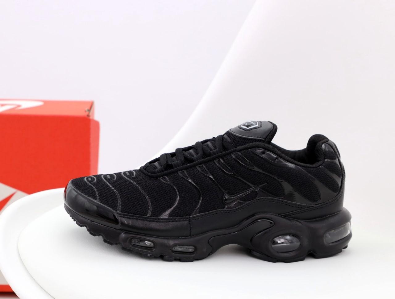 Кросівки Nike Air Max TN Plus Total Black / Найк Аїр Макс ТН Плюс Тотал Чорні
