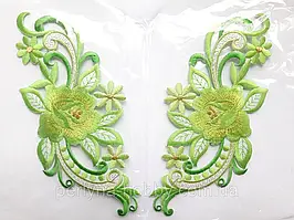Аплікації вишивки клейові для одягу "Квіти" салатового кольору з люрексом, 18 см  1пара.