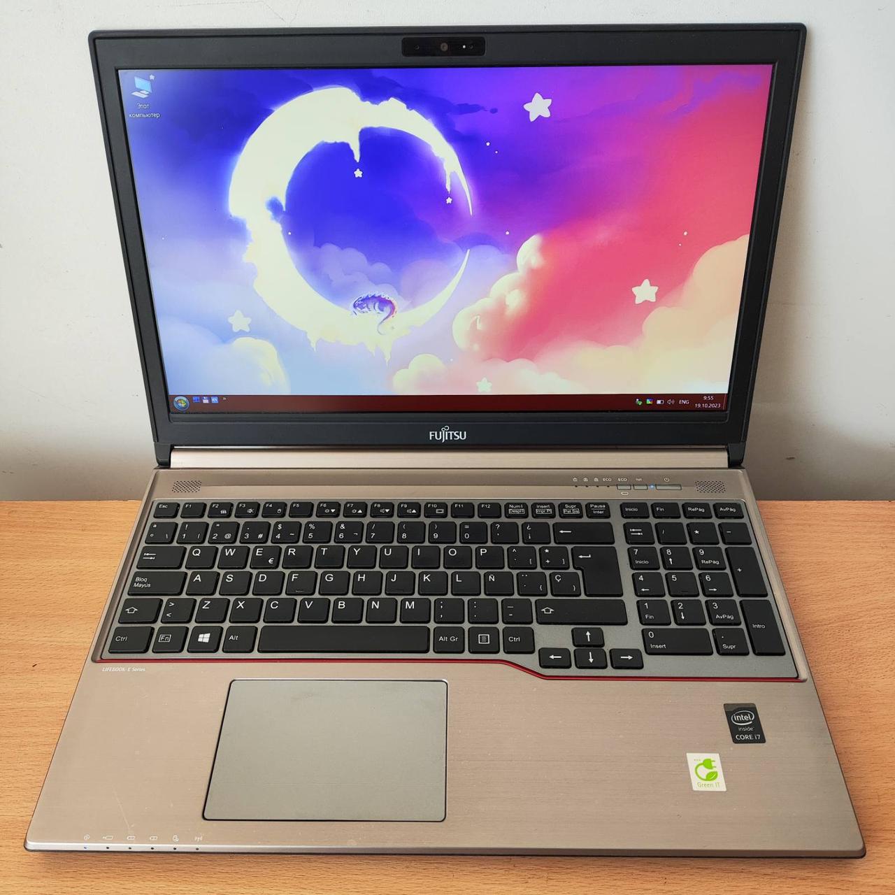 Ноутбук Fujitsu LIFEBOOK E754 15.6 FHD/IPS i7-4712MQ 4Gen/8Gb DDR3/SSD 256 Gb/HD Graphics 4600/HDMI