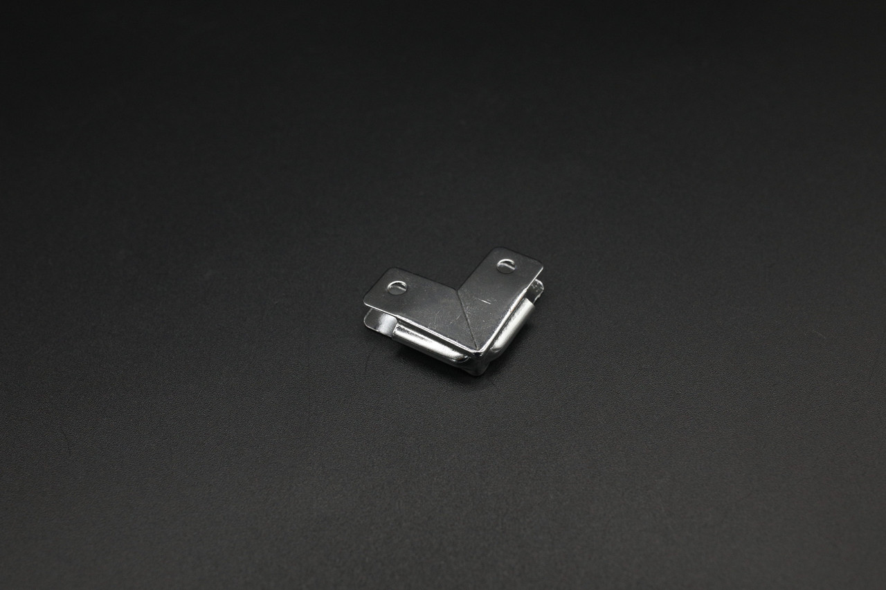 Металеві куточки для папок. Колір "нікель". 30х8мм