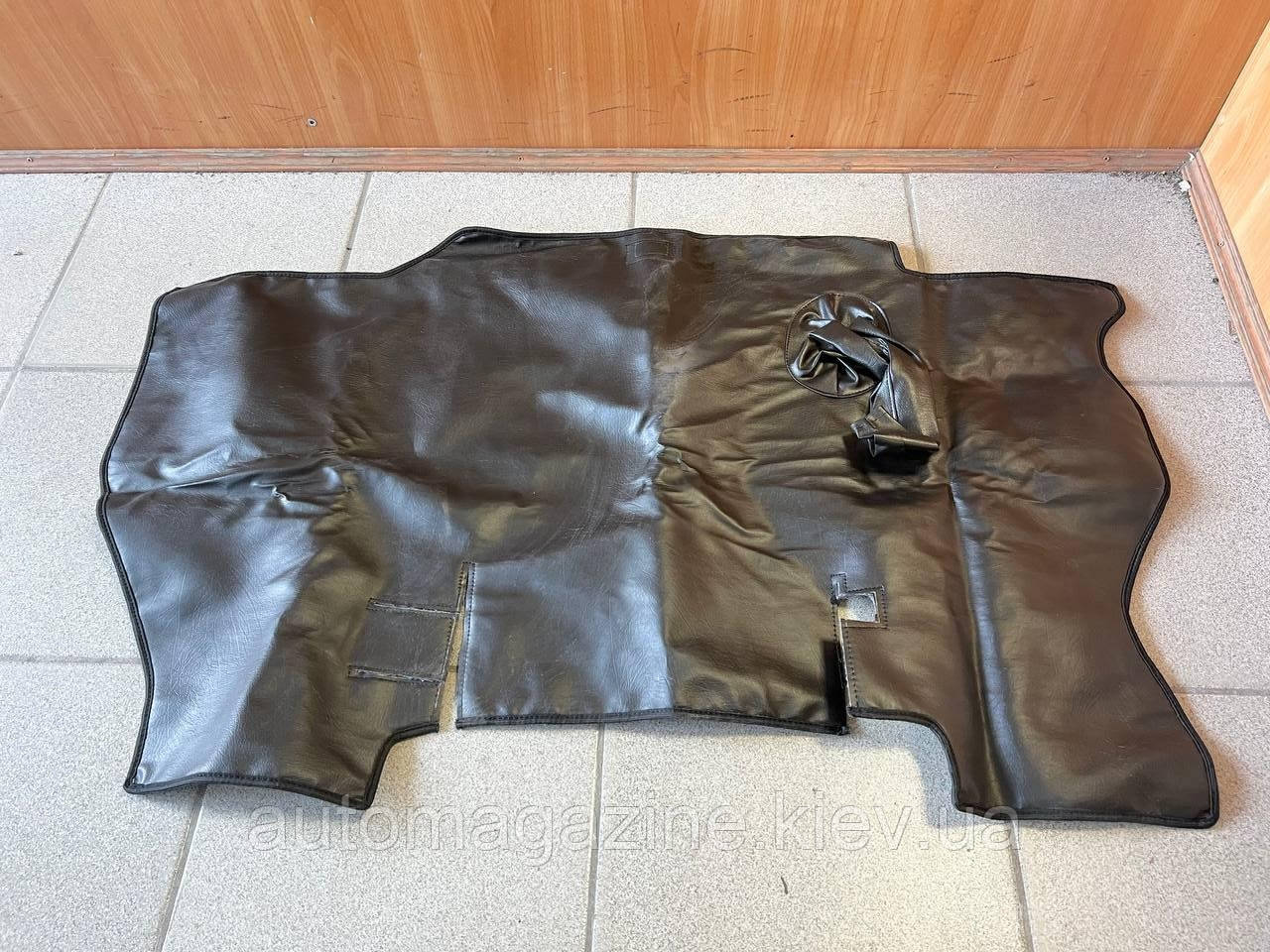 Килимок під важелі КПП УАЗ 452 (утеплювач)
