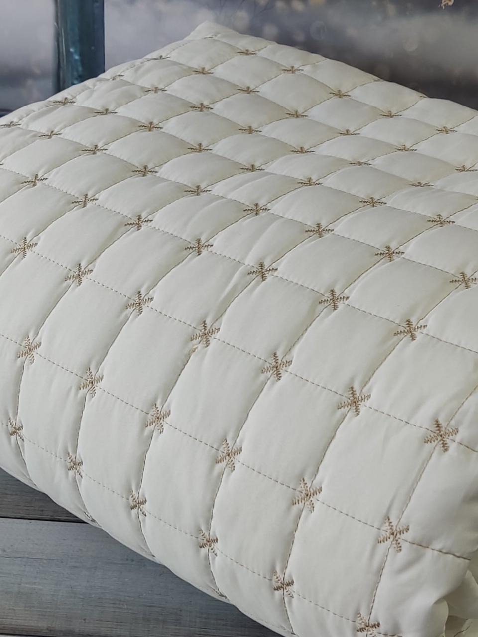 Покривало полуторне стьобане 180 на 240 см з наволочкою Istanbul Hazal кремове, фото 1