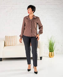 Штани жіночі "Ада" сірого кольору укорочені принт темна клітинка розміри 50