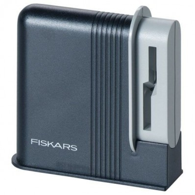 Стругачка для ножиць Fiskars Functional Form, 10х10 см (1000812)