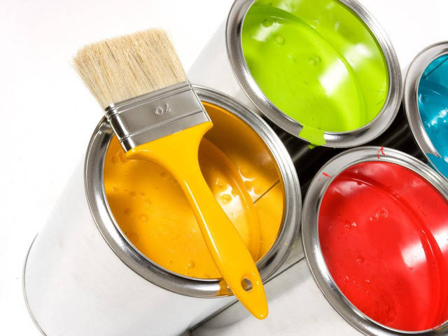 Какой краской покрасить стены в доме?