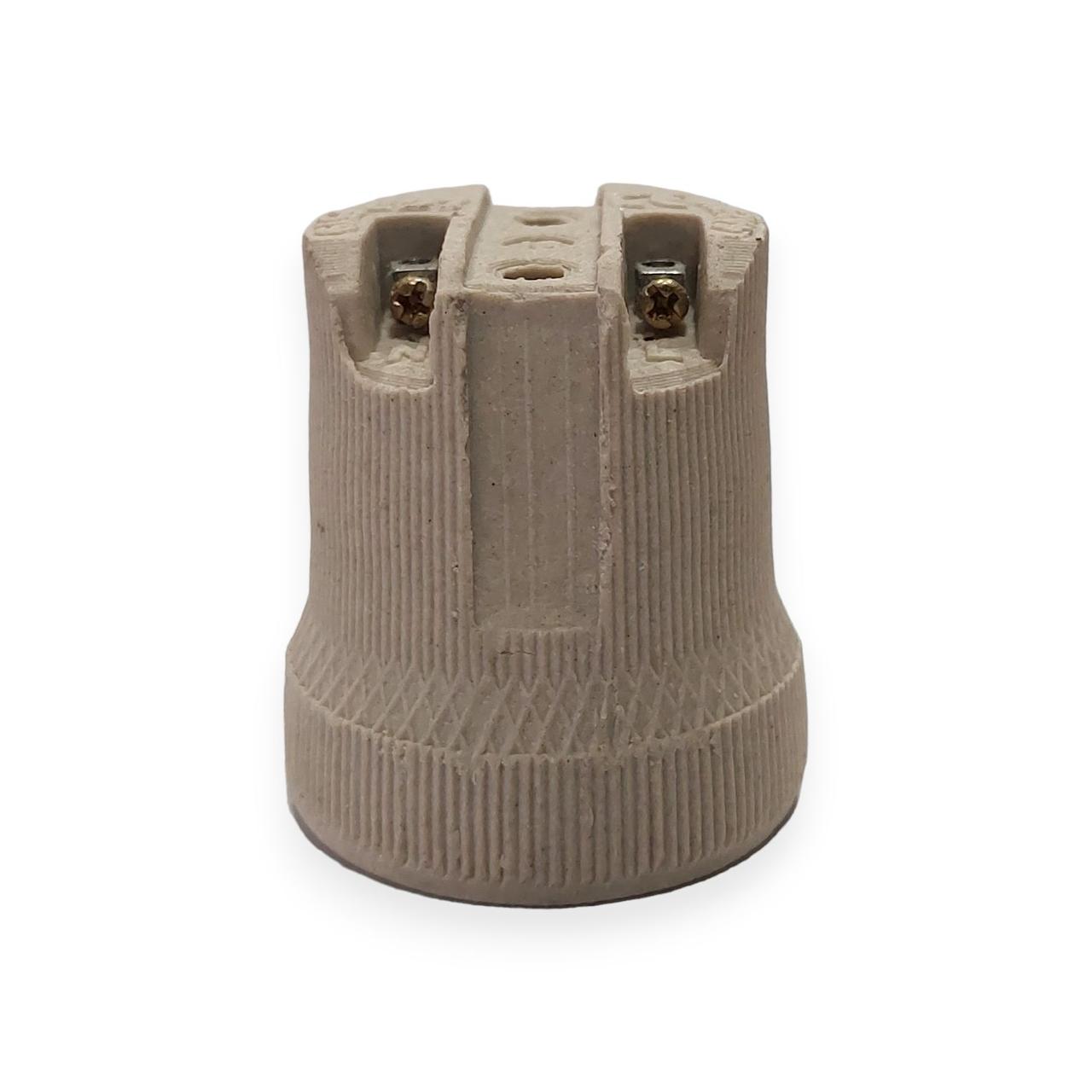 Патрон гвинтовий Lemanso F516 Е27 керамічний 4А 250V