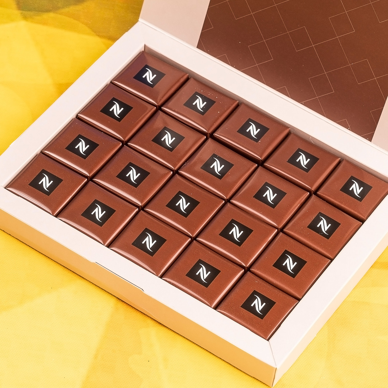 Nespresso Dark Chocolate Squares 70% (Темний шоколад 70% Неспресо)