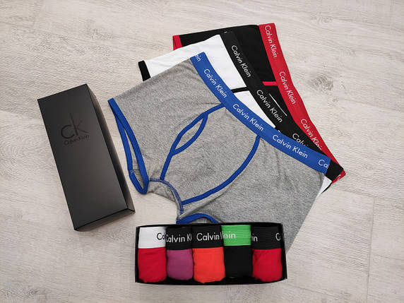 Набір чоловічих трусів Calvin Klein модель ск 365 з 5 штук у подарунковій фірмовій коробці, фото 1