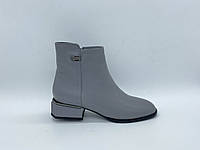 Світлі шкіряні черевики. Розміри 36, 37, 38, 39, 40.