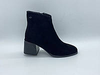 Замшеві черевики Geronea. Розміри 36, 37, 38, 40, 41 (сірі), 36, 40, 41 (чорні).