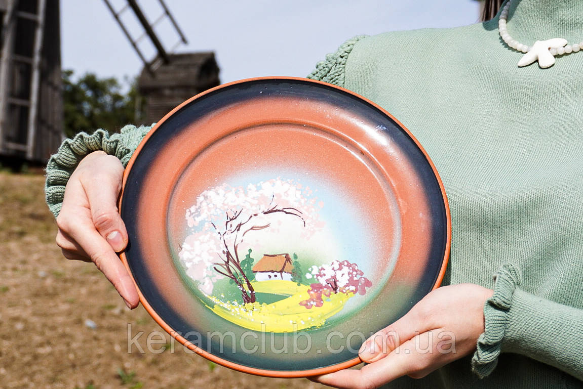 Глиняна порційна тарілка Керамклуб Весна d 20 см