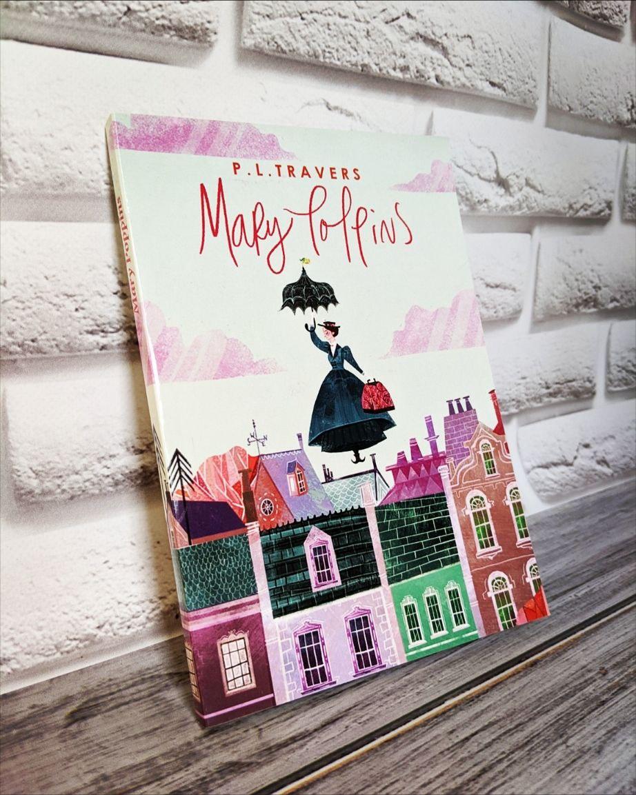 Книга "Mary Poppins" (Мері Поппінс), англійською мовою Памела Ліндон Треверс