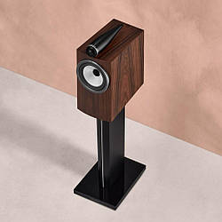 Bowers & Wilkins 705 S3 — полична акустика флагманського рівня. Живий концерт у вас вдома