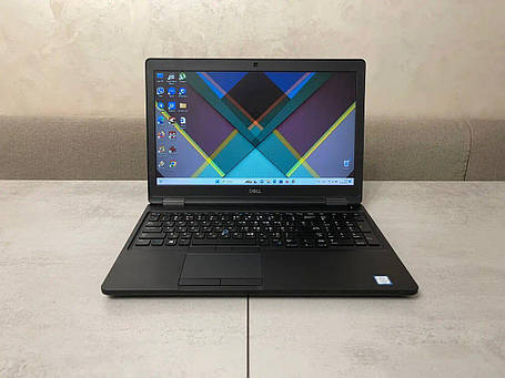 Б/в Ультрабук Dell Latitude 5590 15.6" 1366x768| Core i7-8650U| 16 GB RAM| 256 GB SSD| UHD 620, фото 1