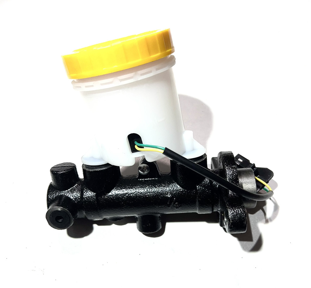 Головний гальмівний циліндр Mazda 626 III GD GV 1.8 / 2.0 / 2.2 (22.23 мм), фото 1