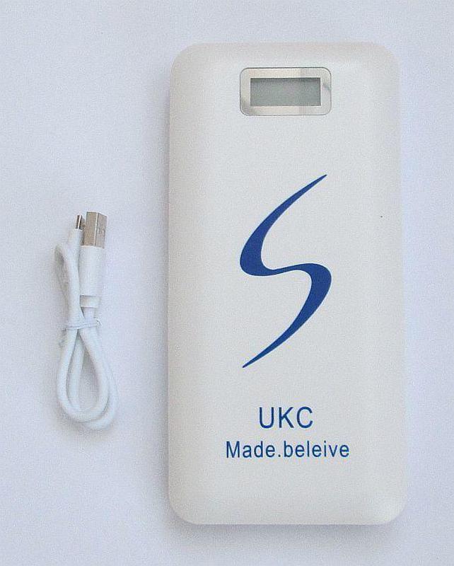 Внешний аккумулятор UKC 30000 mAh для заряда портативных устройств, Power Bank с LCD экраном - фото 4 - id-p1994330965