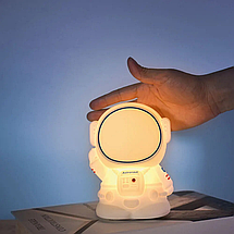 Силіконовий дитячий нічник Астронавт з акумулятором, фото 3