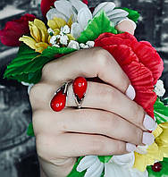 Срібна каблучка 925 проби з яскравим коралом — для тих, хто обирає енергію, стиль і жіночність 🌹