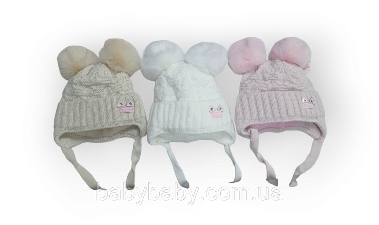 Зимова шапка для новонароджених дівчаток 40-42р. на флісі з бубонами та на зав'язках