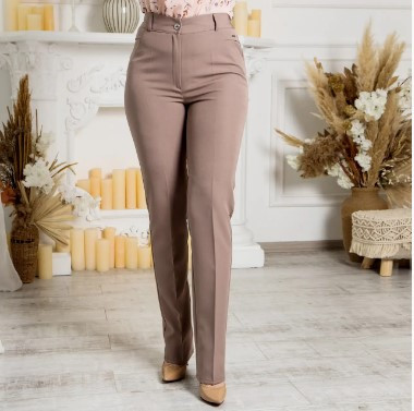 Штани жіночі повномірні "Кріс" із костюмної тканини бежевого кольору розміри 62, 64, 66.