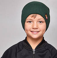 Зеленая шапка для мальчика 54-56