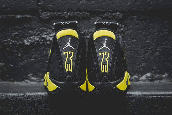Air jordan 2025 thunder 14