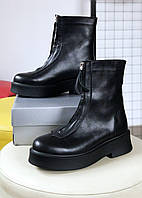 Ботинки жіночі демісезон The Row Zipped Boot Black in Leather