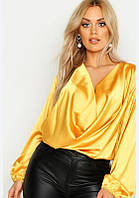 Женская жёлтая атласная блуза Boohoo размер 54