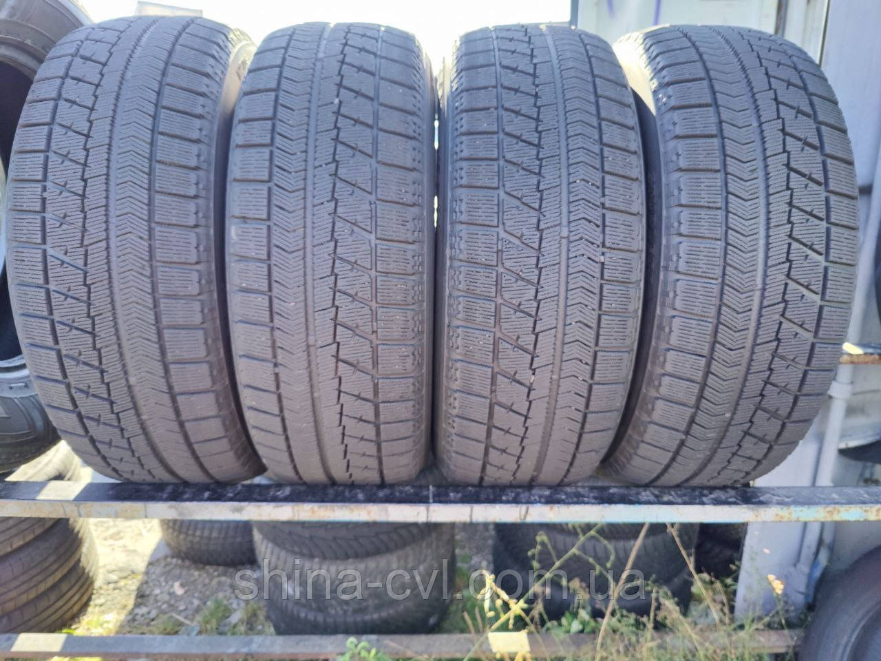 Зимові шини 215 60 r16 95S Bridgestone Blizzak VRX