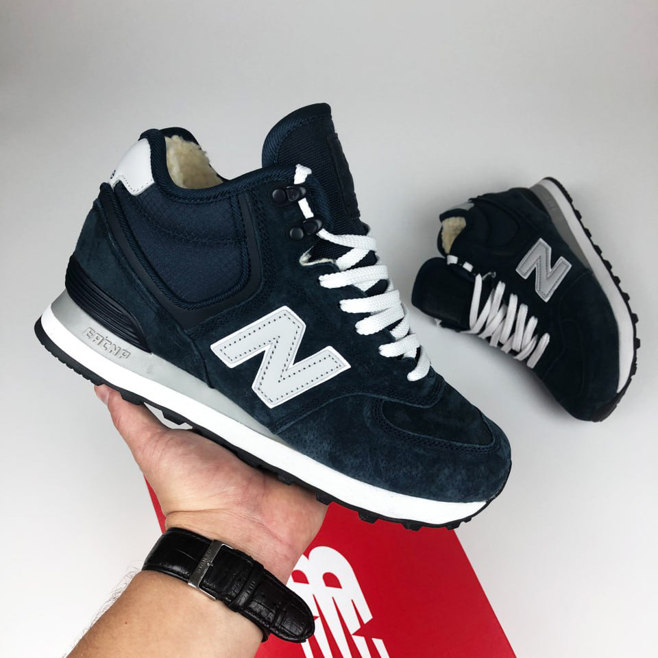 Жіночі зимові кросівки New Balance 574 замшеві стильні молодіжні темно-сині