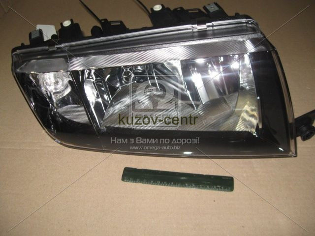 Фара Правая на Skoda Fabia (Шкода Фабия) 99-07 (пр-во TYC) — Купить ...